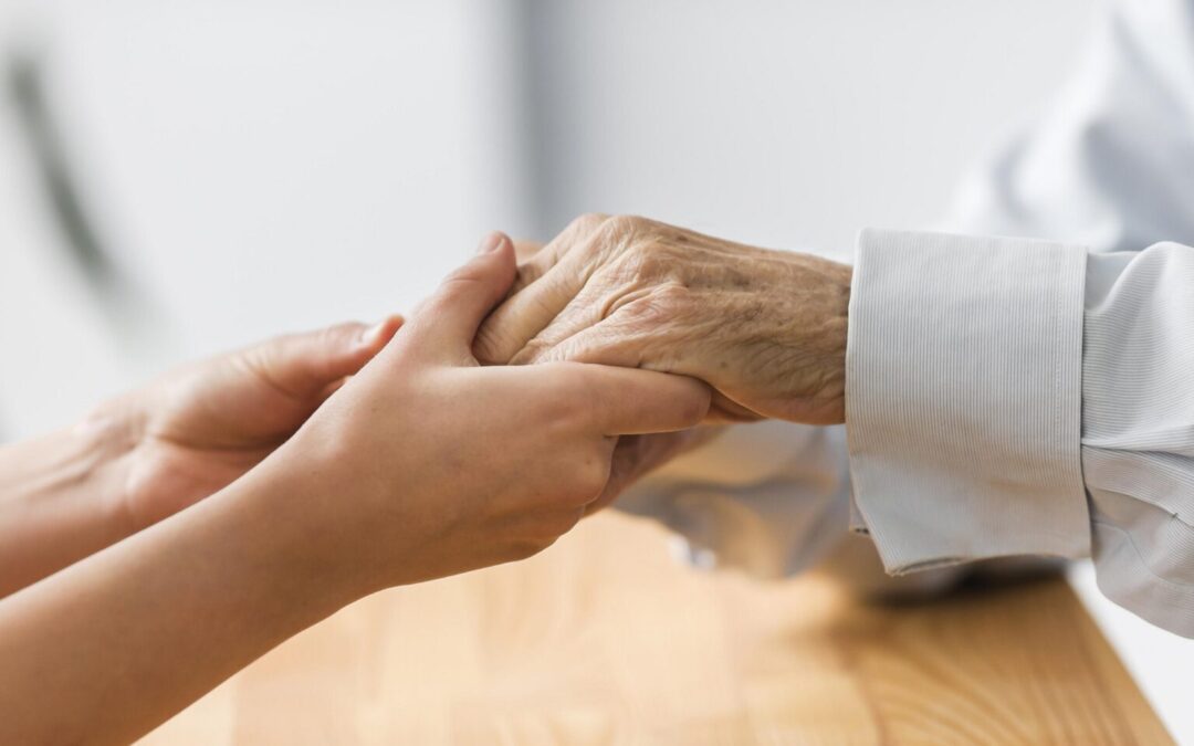 What are the Benefits of Incontinence Bed Sheets in Elderly Care?